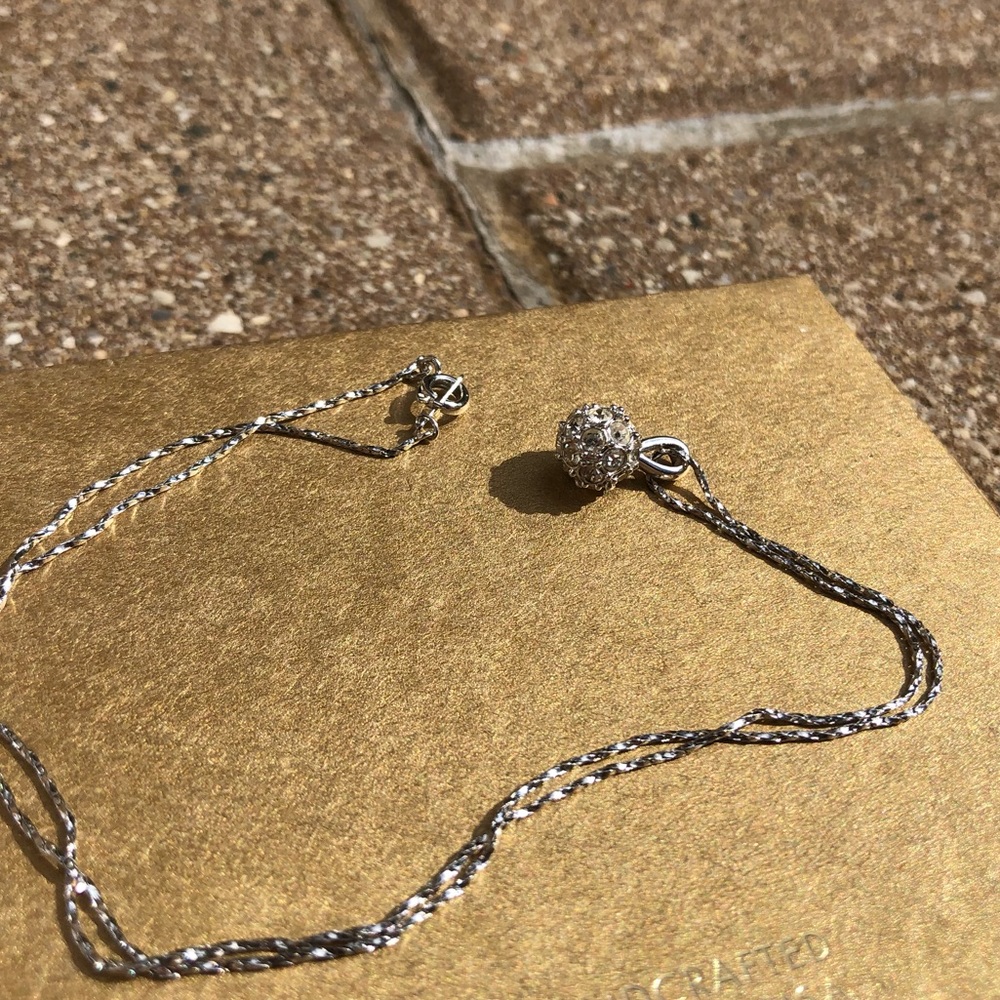 Silver Bobble necklace